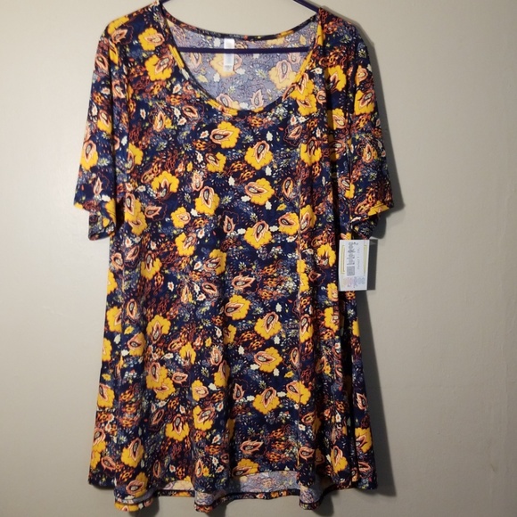 Lularoe perfect t - Picture 1 of 3